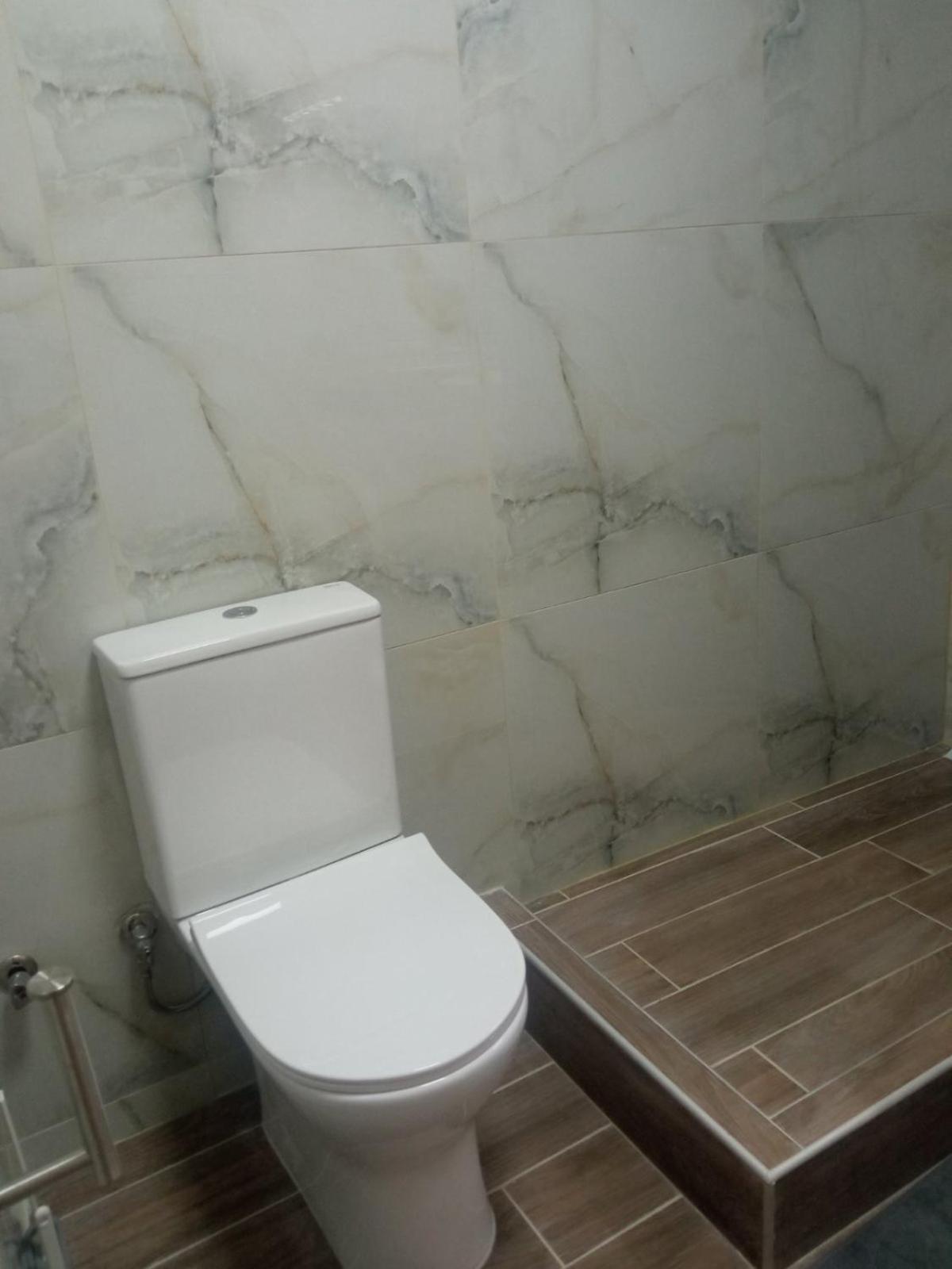 Polit Luxury Aprt 2 Bedrooms Thessaloniki Exterior photo
